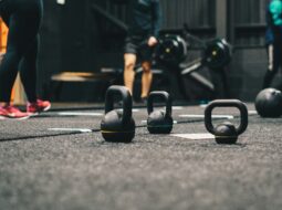 How to Stay Consistent With an Effective Gym Fitness Routine